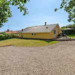 Hwiting - 200m From The Sea By Interhome *
