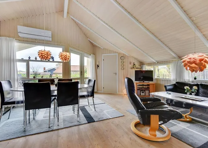 Hwiting - 200m From The Sea By Interhome Holiday home