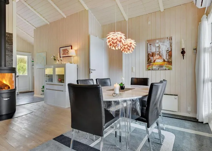 Hwiting - 200m From The Sea By Interhome *