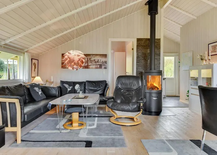 Holiday home Hwiting - 200m From The Sea By Interhome